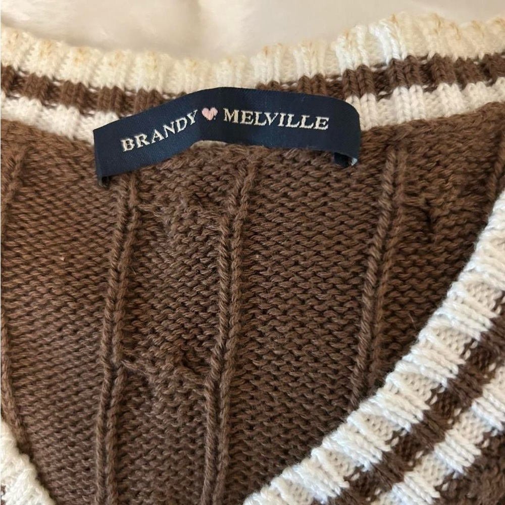 Brandy Melville Brown Knit Vest with Cream Trim - Picture 2 of 4